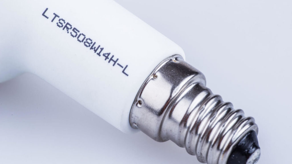 ag真人平台喷码干货分享：怎样选择喷码机油墨？？？？？？